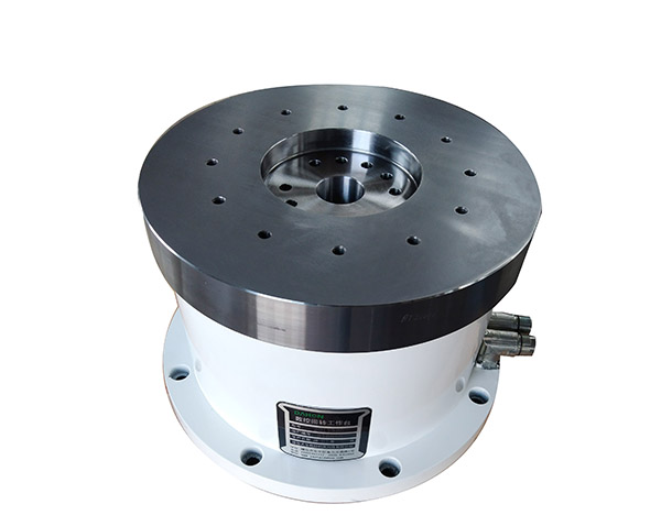 威海ZT62500數(shù)控直驅(qū)轉(zhuǎn)臺(tái)